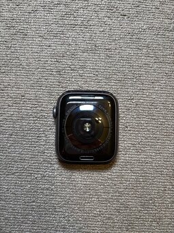 Apple Watch 5 - 2