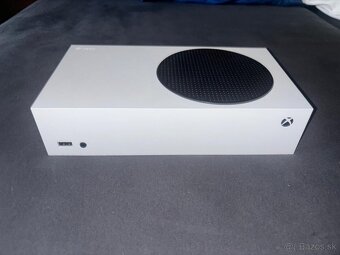 X box Series S - 2