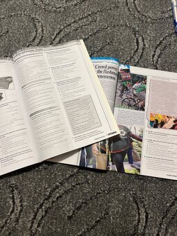 Insight Intermediate Student´s book & Workbook - 2