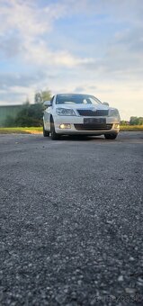 Škoda octavia 2 facelift sedan - 2