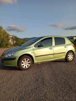 Predám Peugeot 307 1.4i - 2