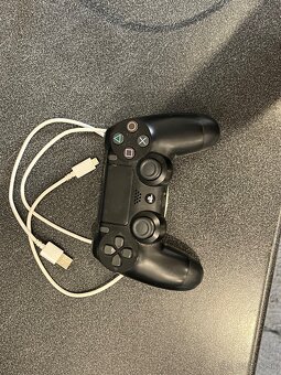 Ps4 sada - 2