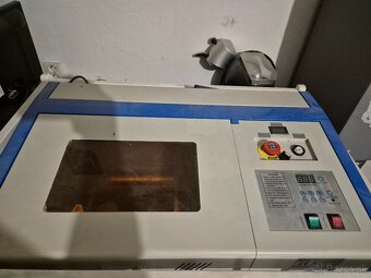 CO₂ laserová rezačka / gravírovačka - 2
