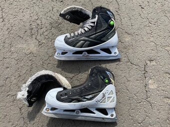 Brankarske korcule Reebok na diely - 2