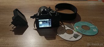 Zrcadlovka Nikon D3100 - 2