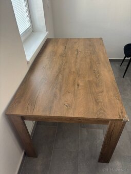 Predam jedalensky stol - 2