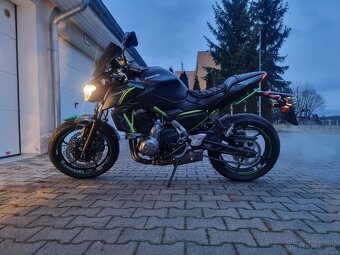 KAWASAKI Z650 - 2