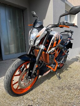 KTM 390 Duke - 2