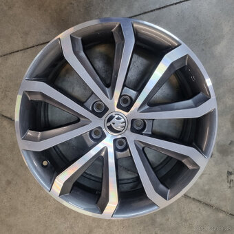 Hliníkové disky 5x112 R17 7J ET49 - 2