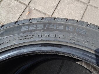 2ks letne 225/45 R19 NOKIAN - 2
