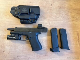 Glock 48 s príslušenstvom - 2
