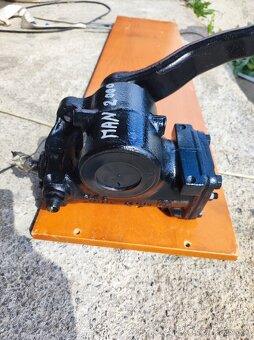 Man 2000 servo - 2