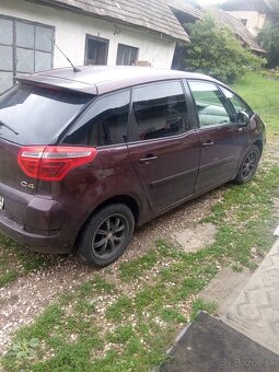 Predám Citroen C4 Picasso - 2