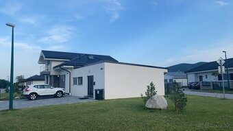 Predám 5 izb. rodinný dom a podnikateľský priestor - 2