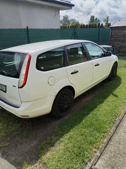Ford Focus - 2