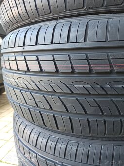 letne pneu 235/45 R17 - 2