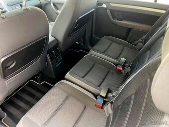 Vw touran 1.4 tsi dsg 7miest - 2