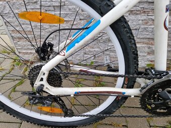 Horský bicykel GENESIS - HELENA 26 - 2