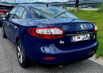 RENAULT FLUENCE 1.6i ●150000km●KOŽA●TEMPOMAT●KAMERA - 2