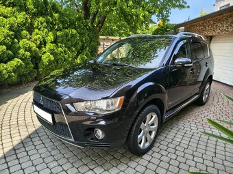 Mitsubishi Outlander 2,2 diesel, Automat., 7 Miestne. - 2