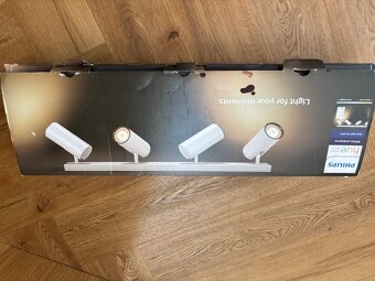 Philips Hue BURATTO 50464/31/P7 - 2