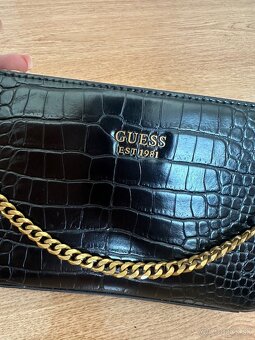 Kabelka na rameno Guess - 2