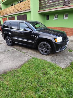 Jeep Grand Cherokee srt8 - 2