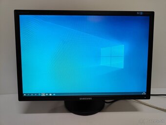 i5 + GTX 1650 + 22" monitor – ideálny na prácu aj hry - 2