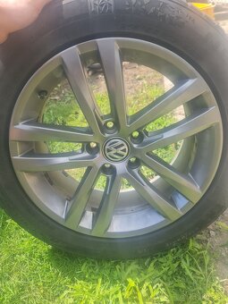 Zdravím, predám hliníkové disky R17 originál z VW Passat B8 - 2
