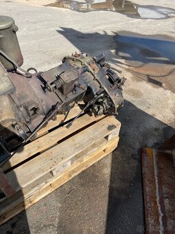 Motor V3S z prevodovkou - 2