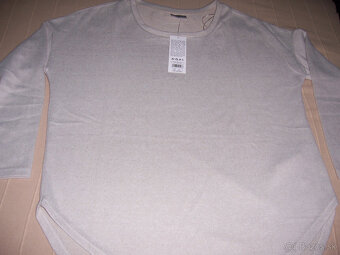 Dámsky pulover L-XL,bledý,zelený,čierny - 2