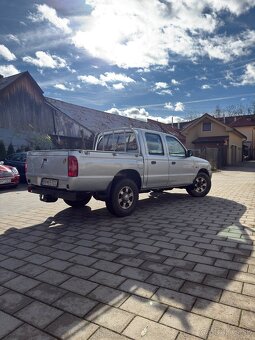 Mazda B2500 2.5 TD 4x4 - 2