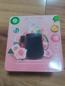 AIR WICK Aróma vaporizér, čierny + náplň – Zvodná vôňa ruže - 2