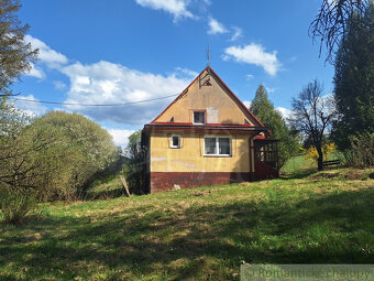 Rodinný dom v pokojnom prostredí na okraji obce Klokočov - 2