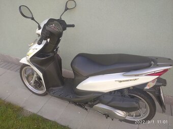Skútr Honda Vision 110 - 2