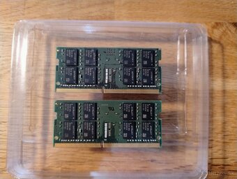 2x16GB DDR4 2666MHz SO-DIMM 35 EUR/kus - 2