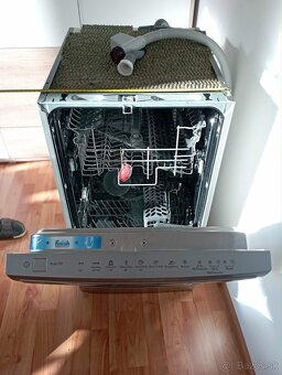 Umývačka riadu elektrolux - 2