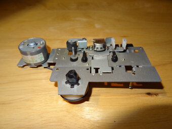 mechanika walkman Levis - 2