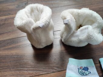 Capačky, ponožky - 2