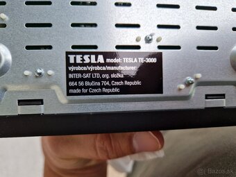 Satelitný prijímač Tesla TE-3000 čierny - 2