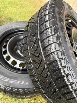 Pirelli R16 215/60 5 x 112 - 2