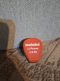 metabo 12v nabíjačka + 2 akumulátory - 2