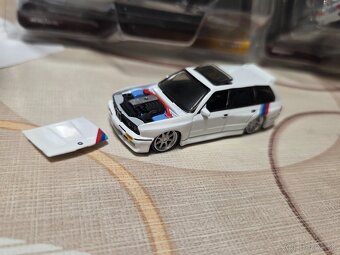 Hot wheels elite 64 collector - 2