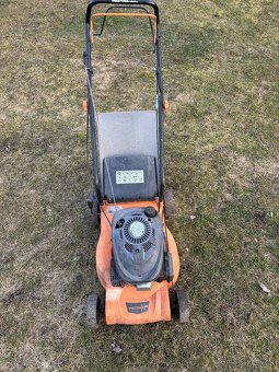 Benzinova kosačka - 2