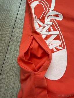 Oranžová mikina - 2