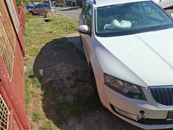 Škoda Octavia 3   1.6tdi  DSG - 2