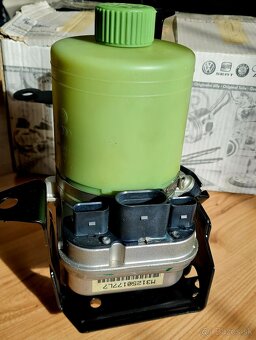 TRW servo - 2