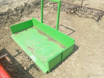 Predám bedňu za traktor - 2