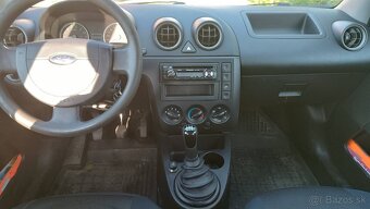 Ford Fiesta rv 2005, 113000 km, 1.3 benzín - 2