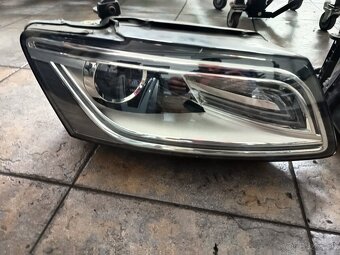 Audi Q5 Lilft 12-15 predne bixenony - 2